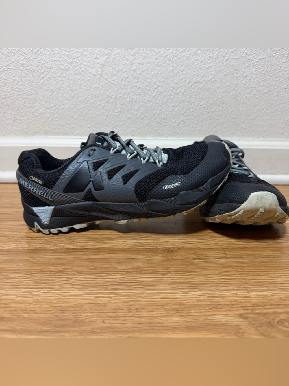 Women’s Merrell Agility Peak Flex 2 Mesh Trail Running Shoes GoreTex 7.5 J598326